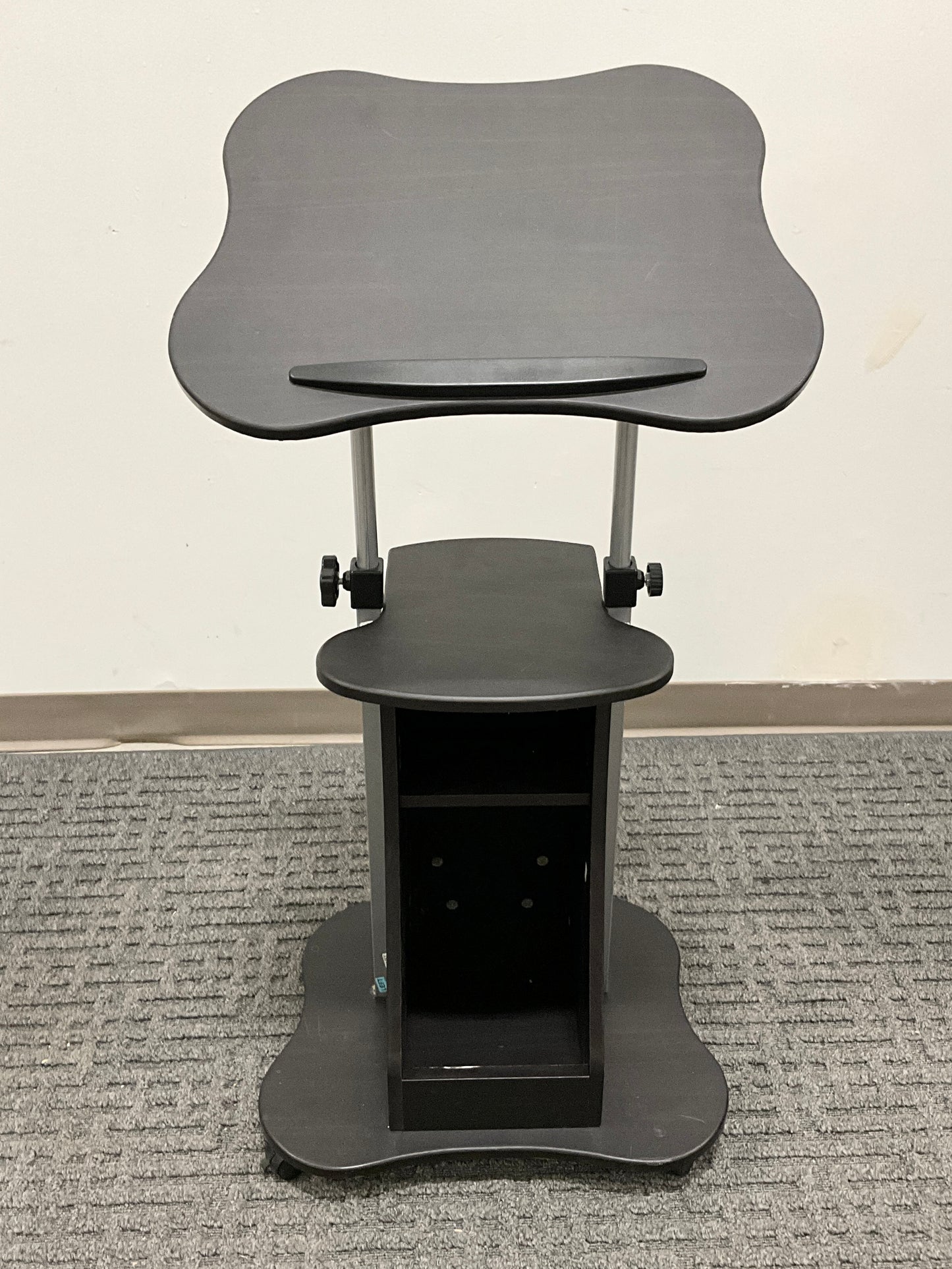 Stand Up Adjustable Desk (New)