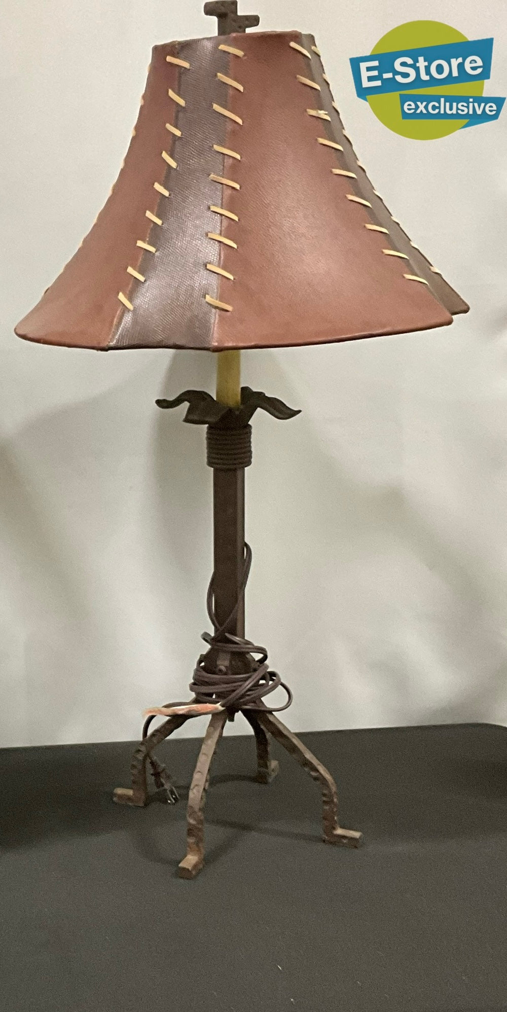 Lamp (gently used)