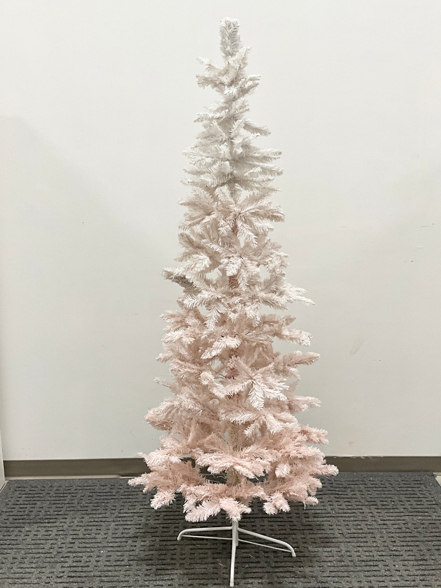 Christmas Tree 7 Foot (Pink) (New)