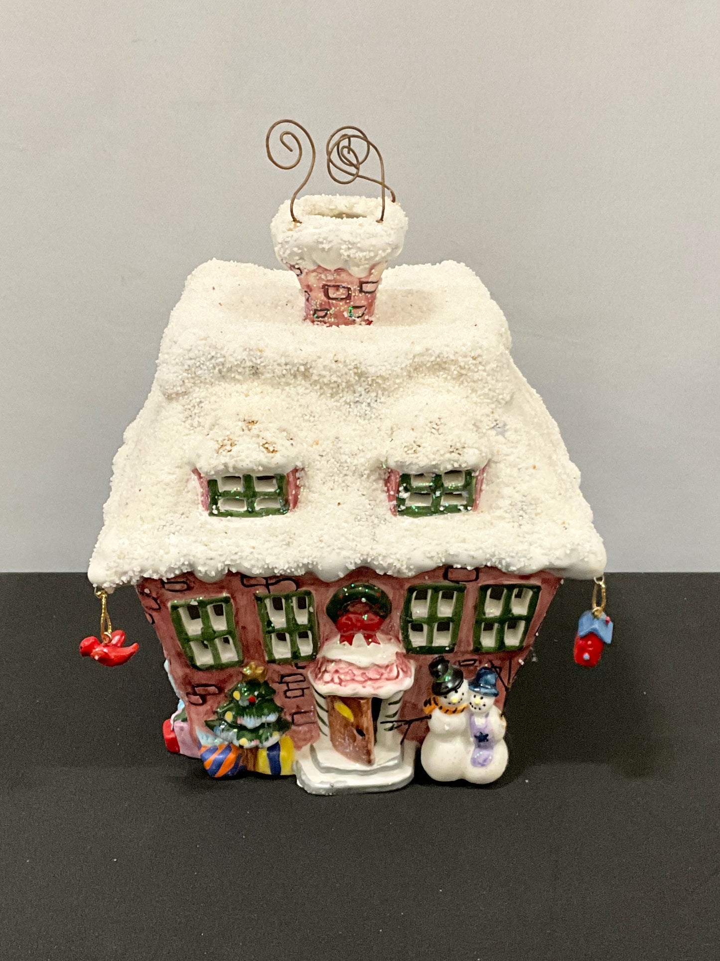 Ceramic Christmas Gingerbread House (New)