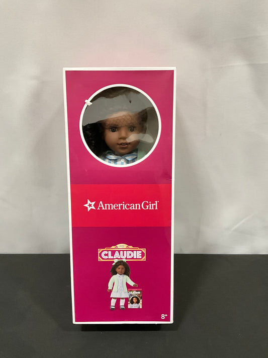 American Girl Barbie Claudia ( New )